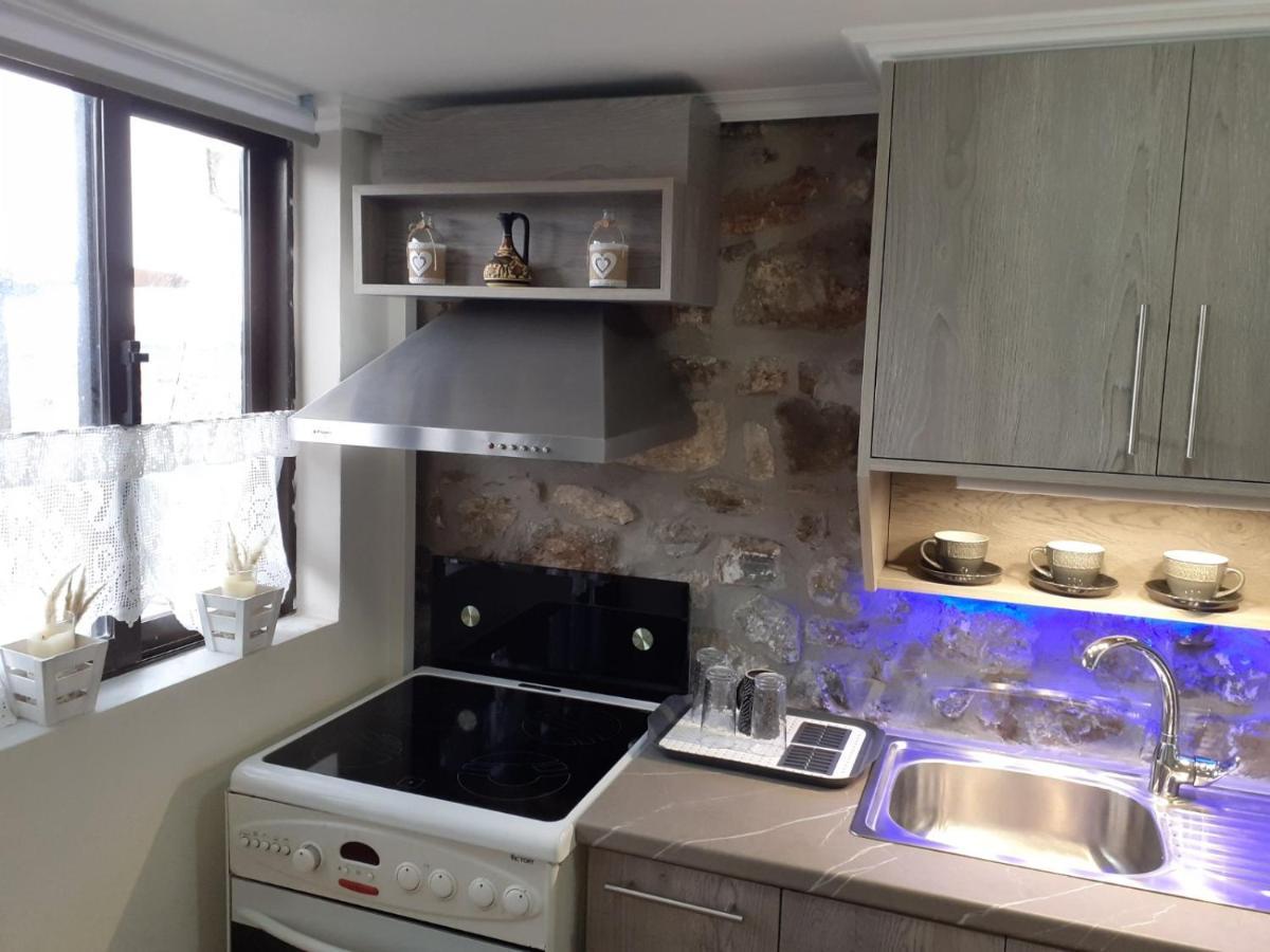 Stone Clock'S House Apartment Nafpaktos Exterior foto