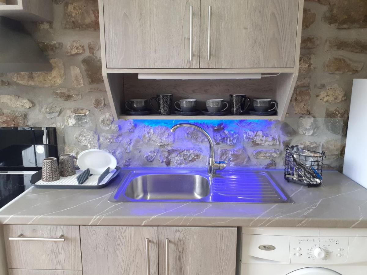 Stone Clock'S House Apartment Nafpaktos Exterior foto