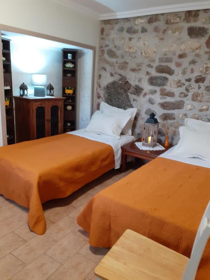 Stone Clock'S House Apartment Nafpaktos Exterior foto