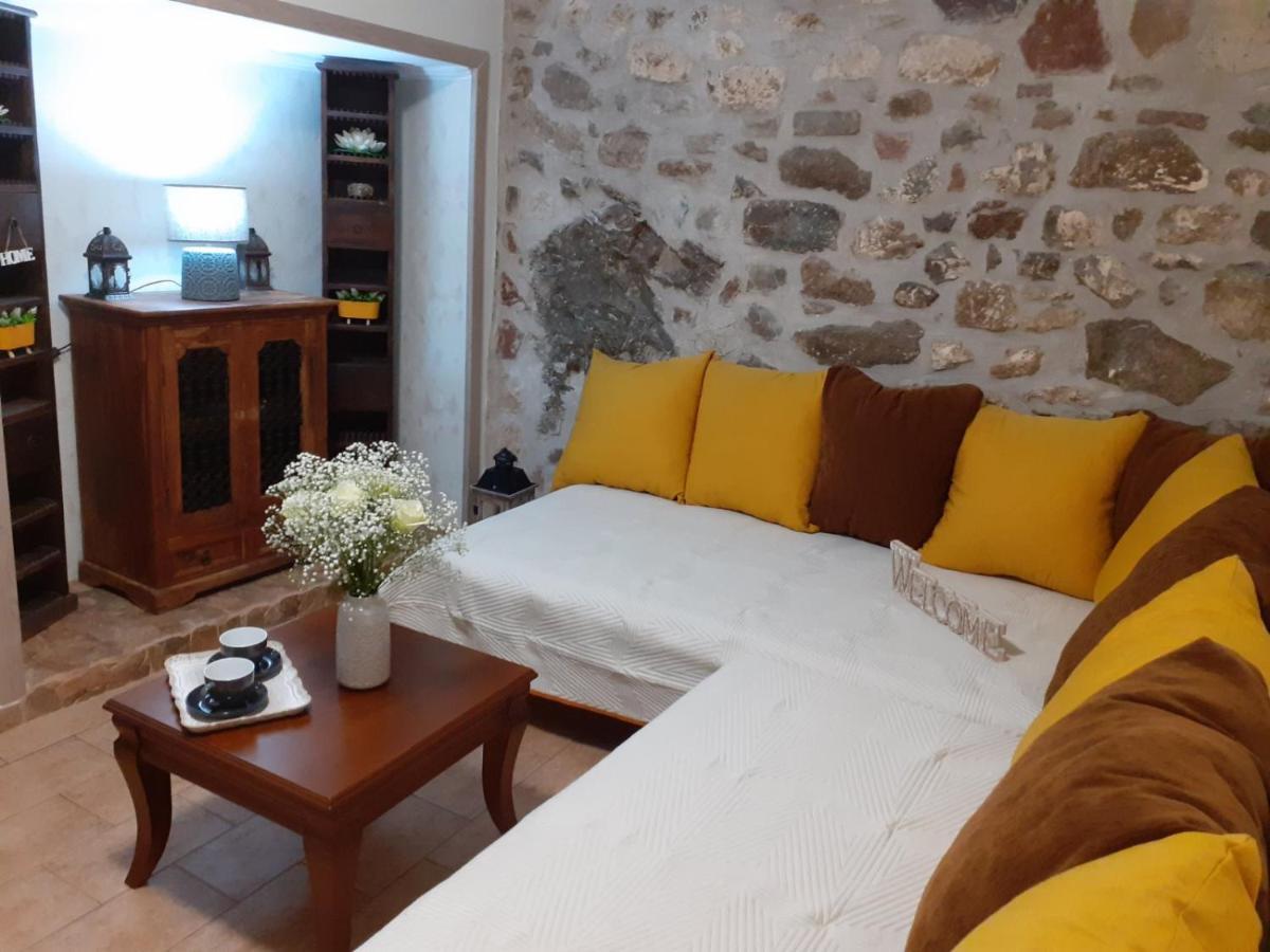 Stone Clock'S House Apartment Nafpaktos Exterior foto
